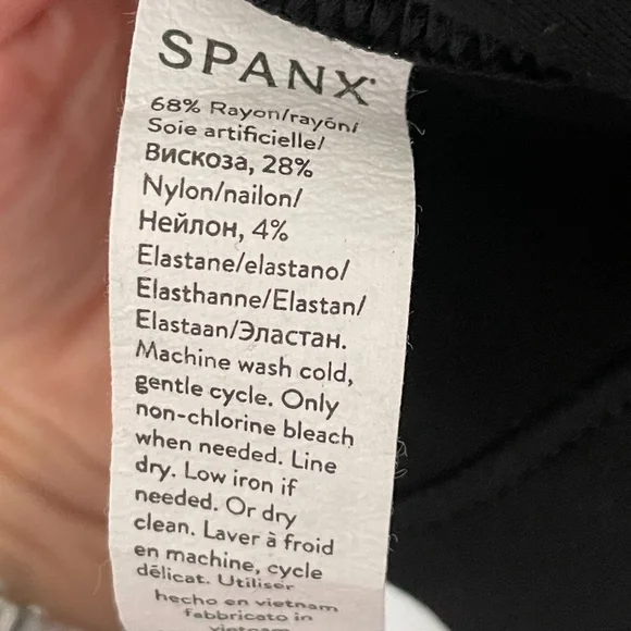 Spanx The Perfect Sleeveless Jumpsuit LARGE Black Smoothing Flare Leg - Picture 5 of 7